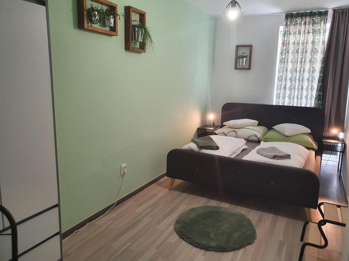 Kaktusz City Hévíz Exteriör bild